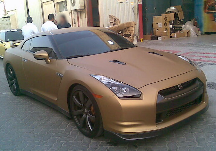 This Matte Gold Nissan GTR doesn't look as good as the Matte Black Nissan