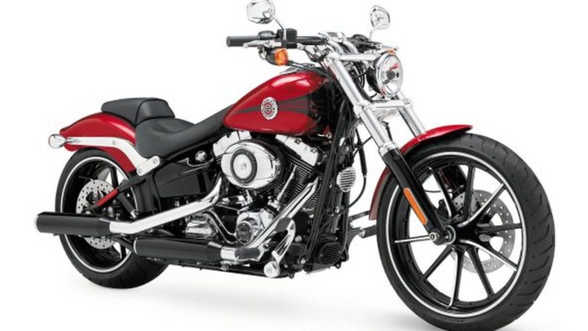 2013 softail online breakout