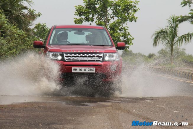 2013 Land Rover Freelander 2 Road Test