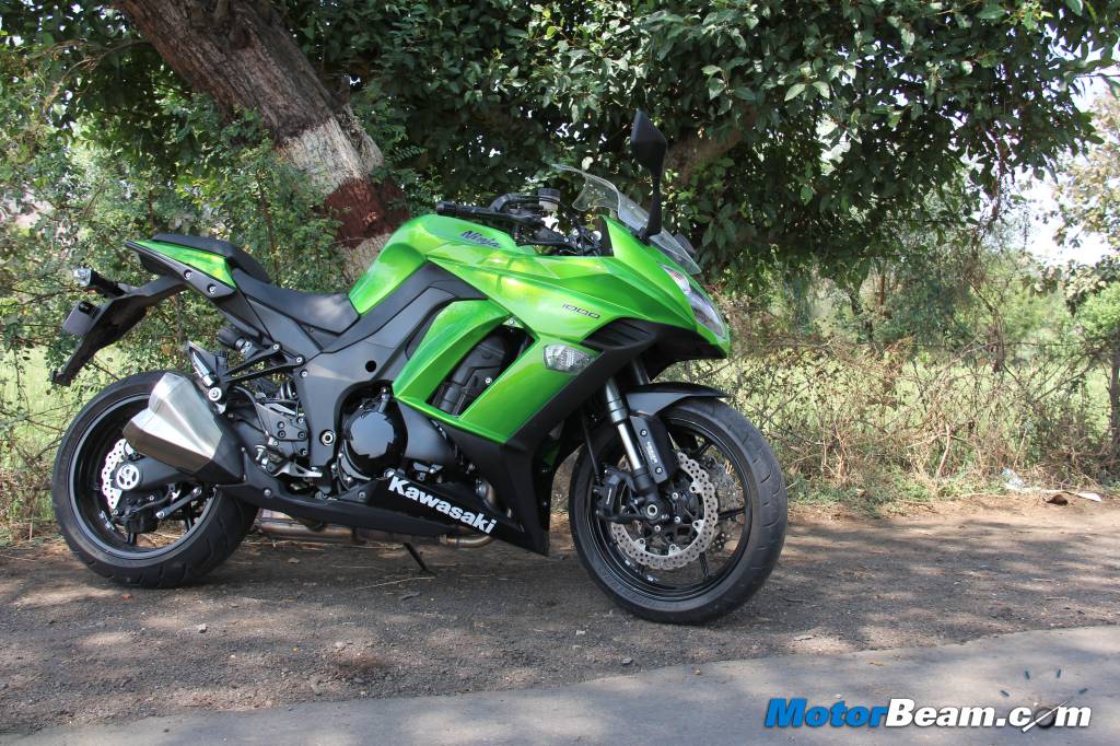 https://www.motorbeam.com/wp-content/uploads/2014-Kawasaki-Ninja-1000-Test-Ride-Review.jpg