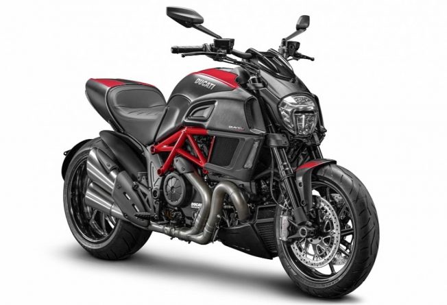 2015 Ducati Diavel Carbon Front