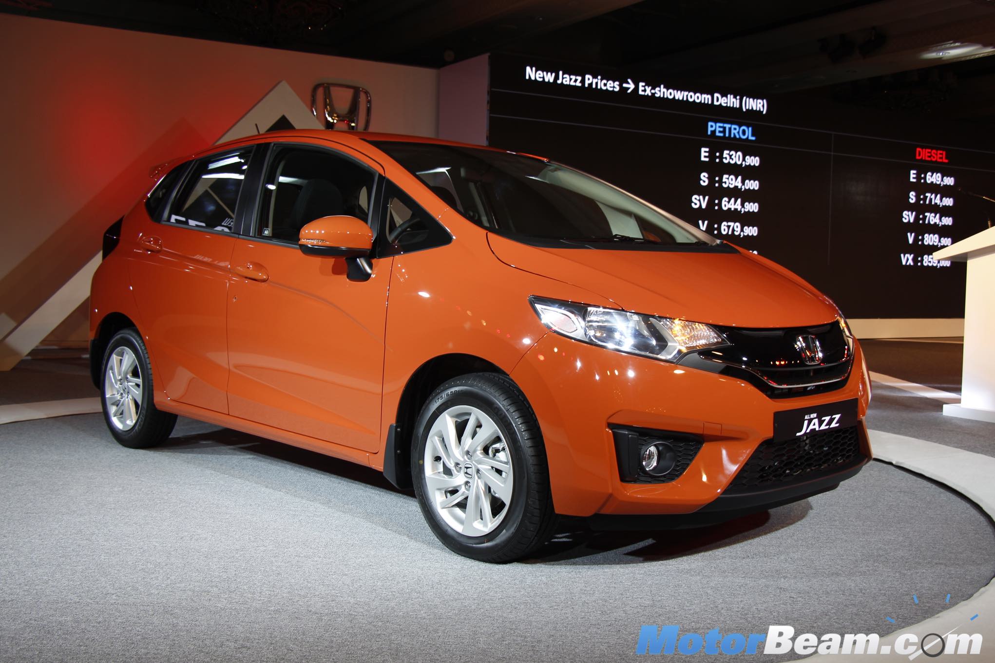 2012 Honda Jazz Facelift Review Performance Specifications Price