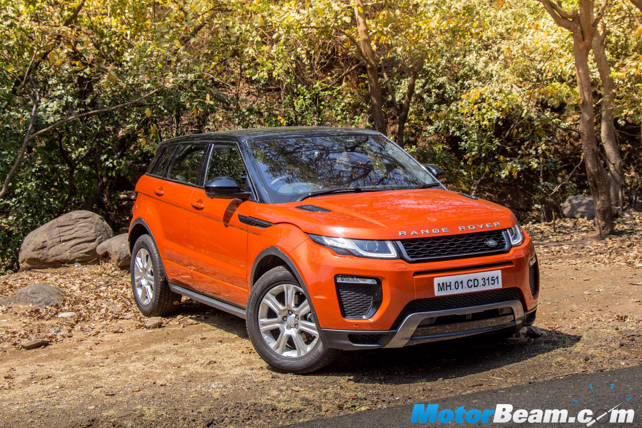 2017 Range Rover Evoque Launched, Priced From Rs. 49.10 Lakhs