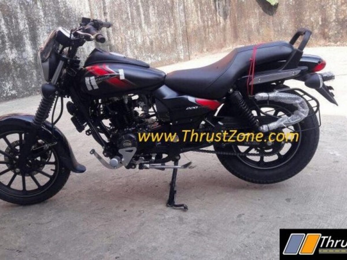 Bajaj avenger 220 side hot sale cover