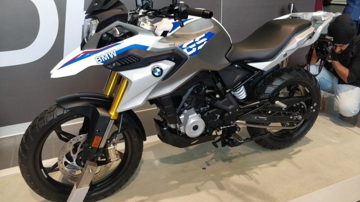 bmw g310gs on road price
