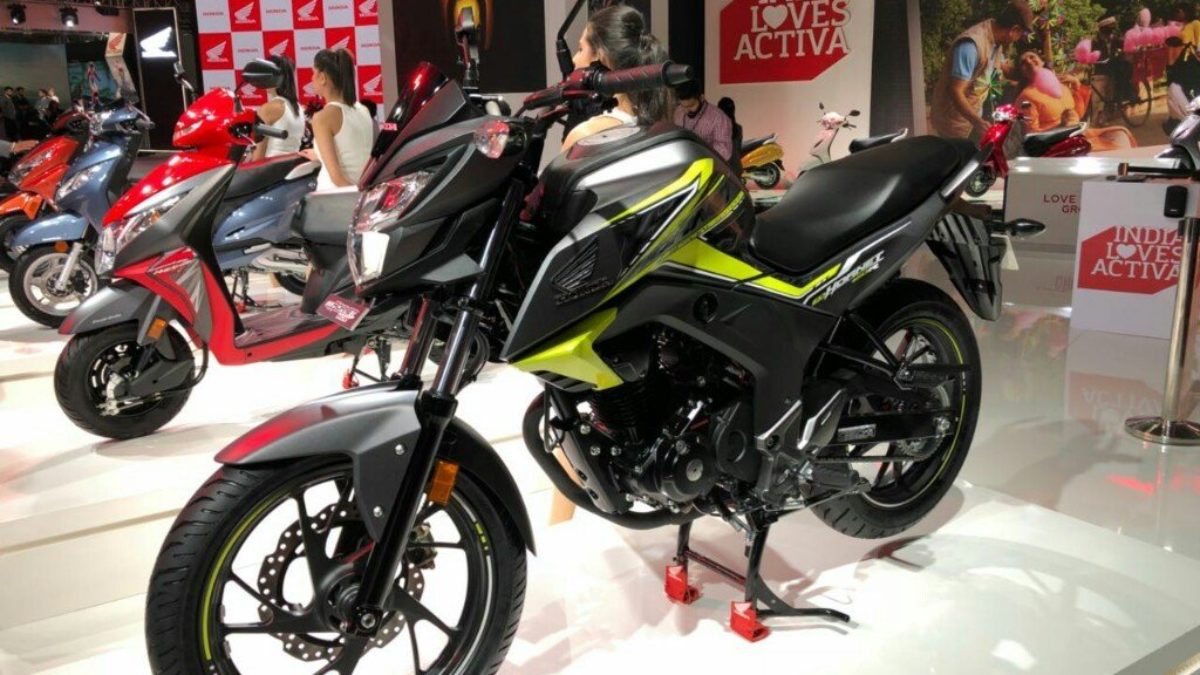 18 Honda Cb Hornet 160r Price Starts From Rs 84 675 Motorbeam