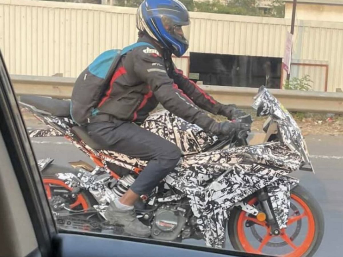 2021 KTM RC 200 Spotted On Test In India MotorBeam