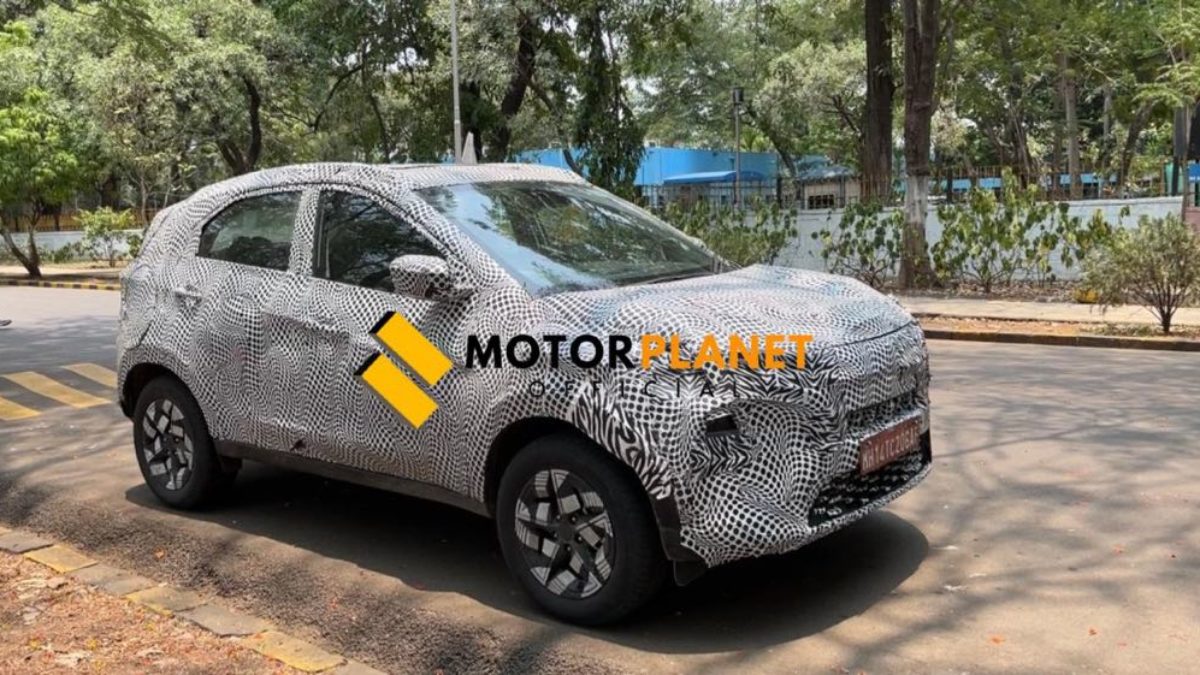 Tata Nexon Old vs New - What's different in the two version