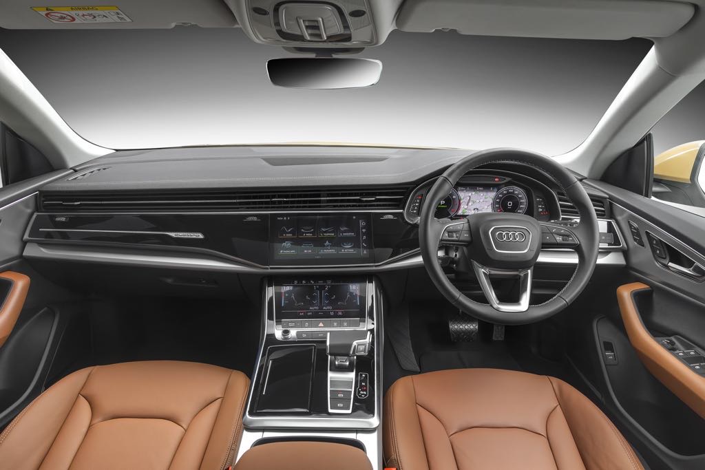 2024 Audi Q8 Interior