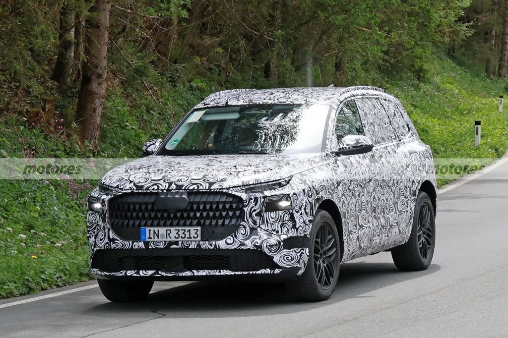 2025 Audi Q7 Prototype