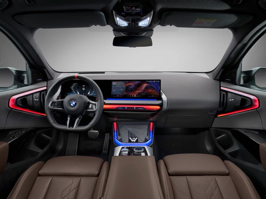 2025 BMW X3 Interior