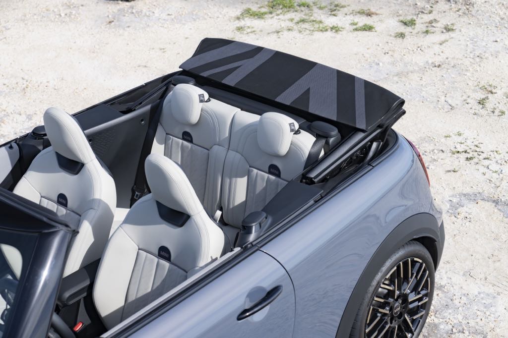 2025 MINI Convertible Seats