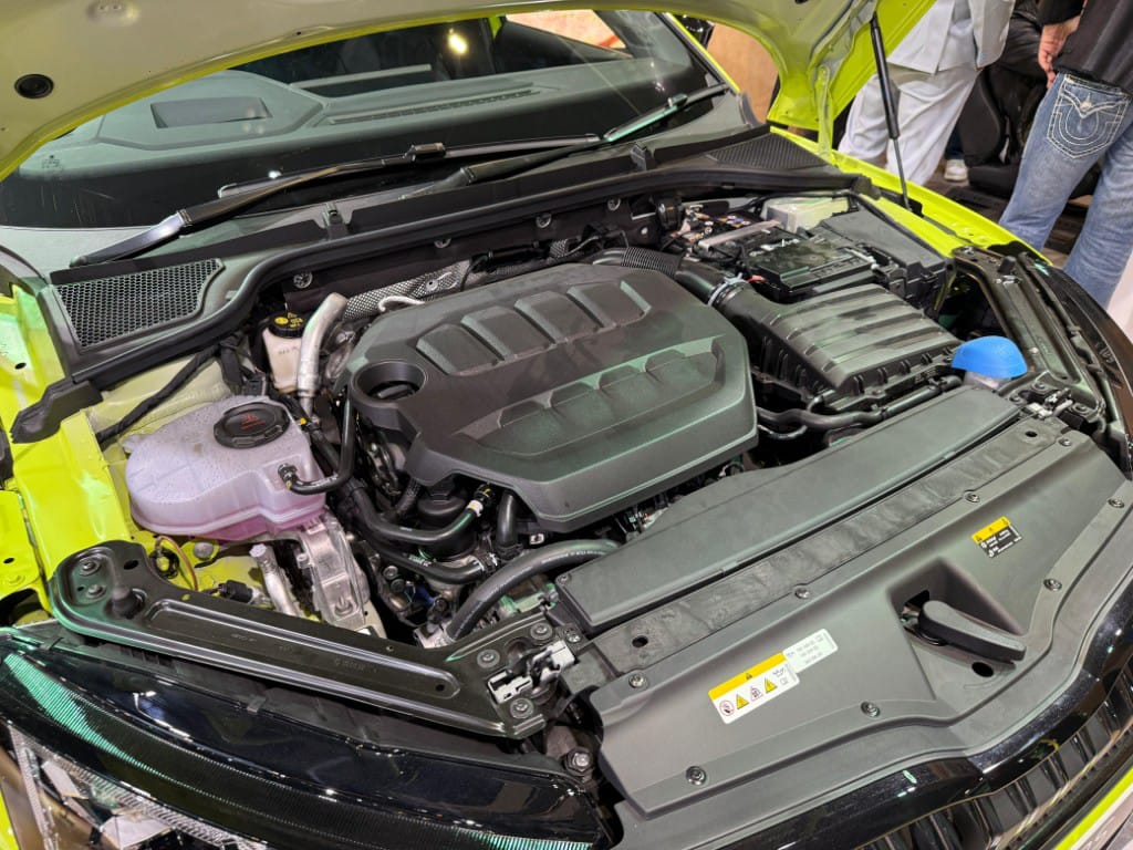 2025 Škoda Octavia vRS Engine