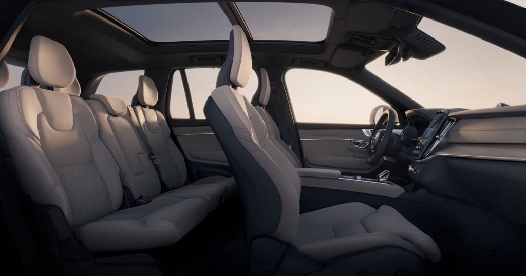 2025 Volvo XC90 Interior