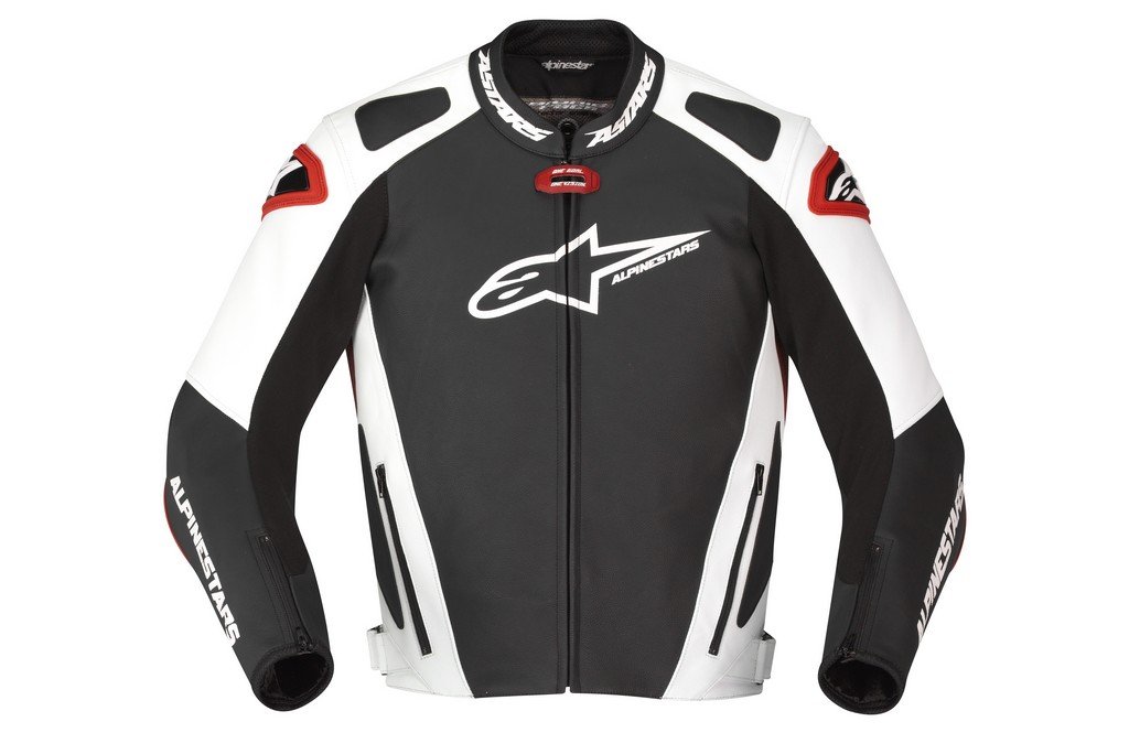 5 Essential Protective Riding Gear For Every Motorcycle Rider