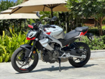 Aprilia Tuono 457 Front