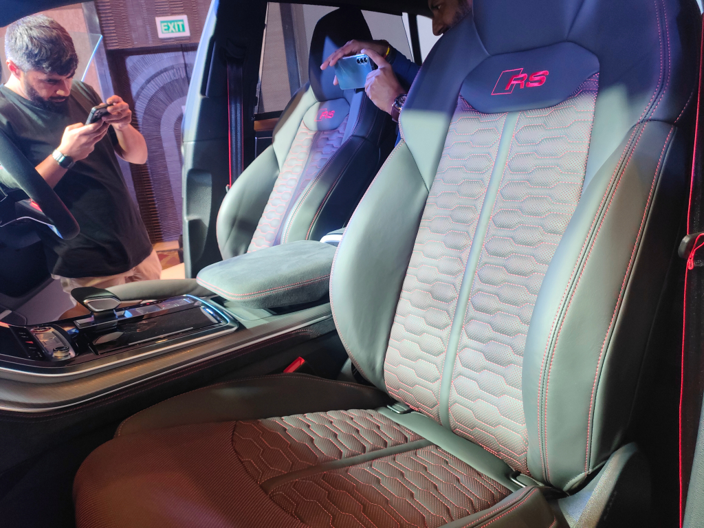 Audi RSQ8 Interior Seats