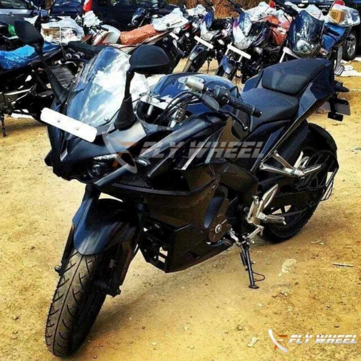 Bajaj Pulsar 200 SS Reaches Dealerships Launch Very Soon