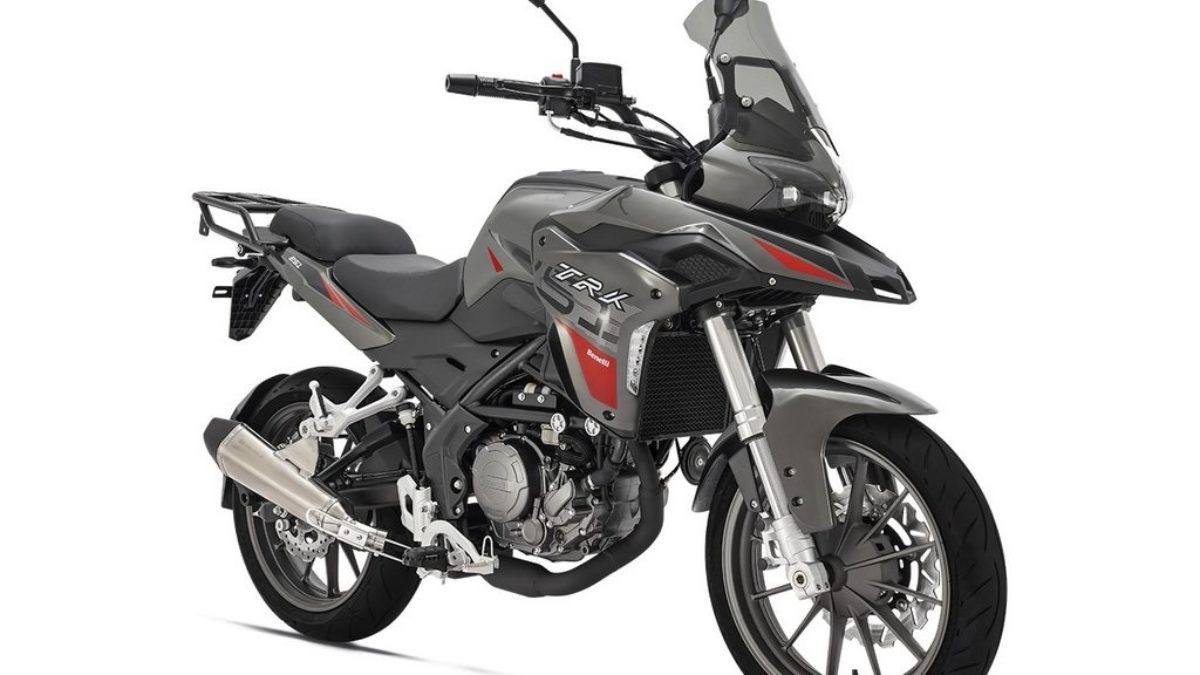 Benelli trk best sale 251 adventure 2019