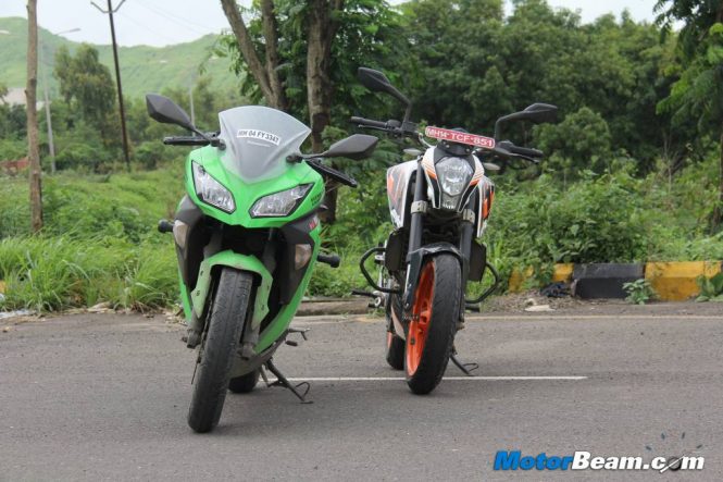 Duke 390 vs Ninja 300