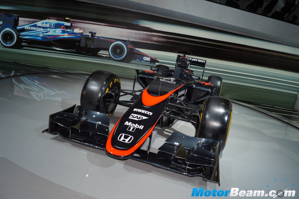 [Imagen: Honda-McLaren-MP4-30-2.jpg]