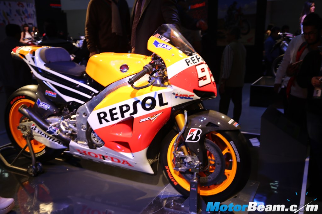 Honda Rc213v Race Bike Showcased At 16 Auto Expo Live Motorbeam