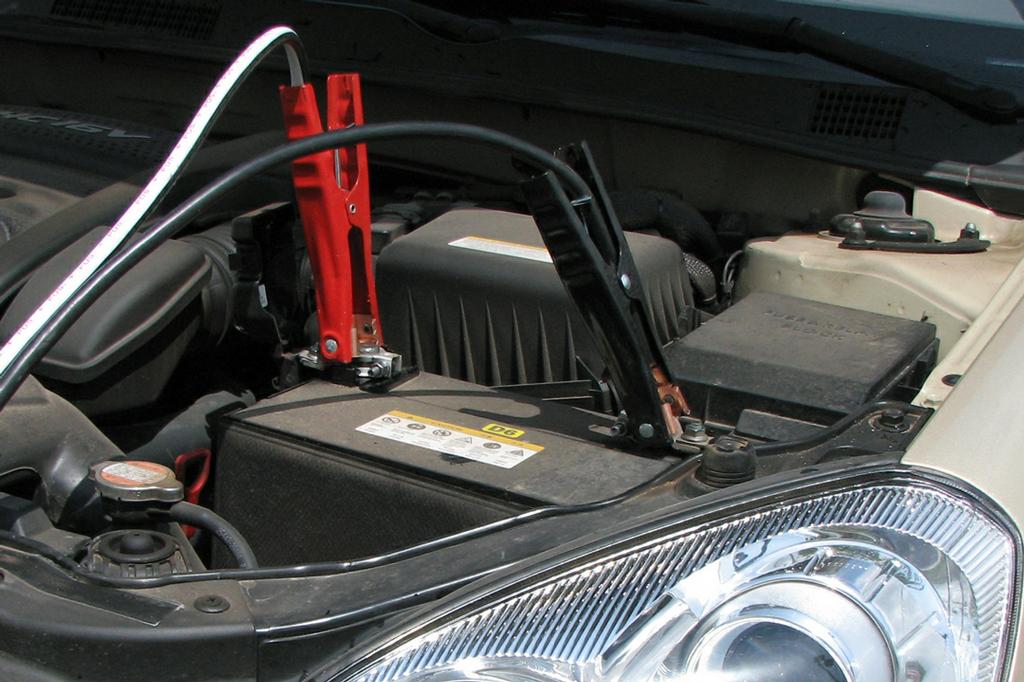 How To Jump Start A Vehicle Safely - Step-By-Step Guide