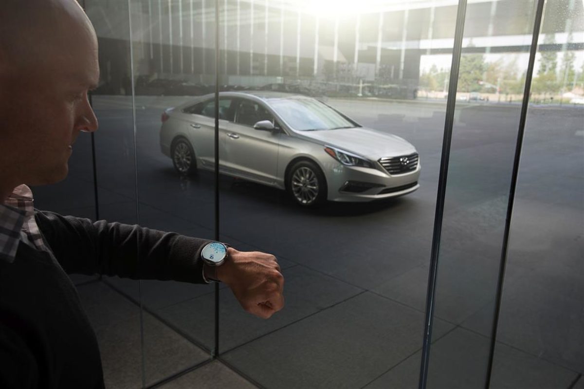 HYUNDAI LAUNCHES BLUE LINK APP FOR APPLE WATCH - Hyundai Newsroom