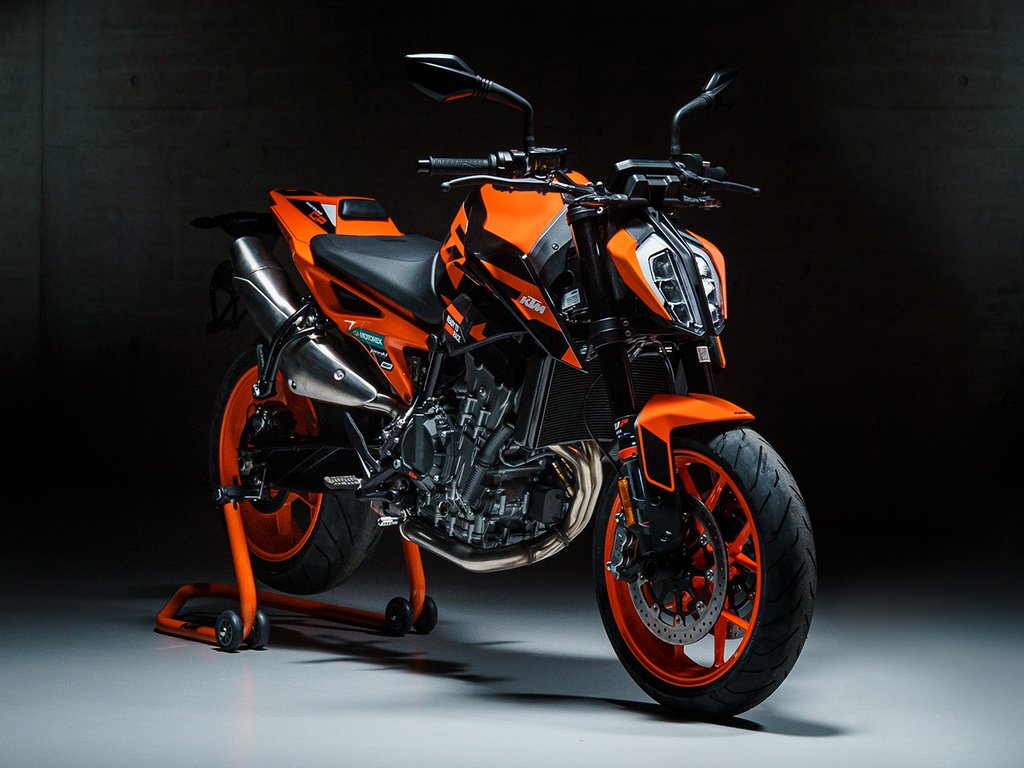 KTM 890 Duke GP Reveal Occurs Soon After Of 2022 890 Duke R's Debut