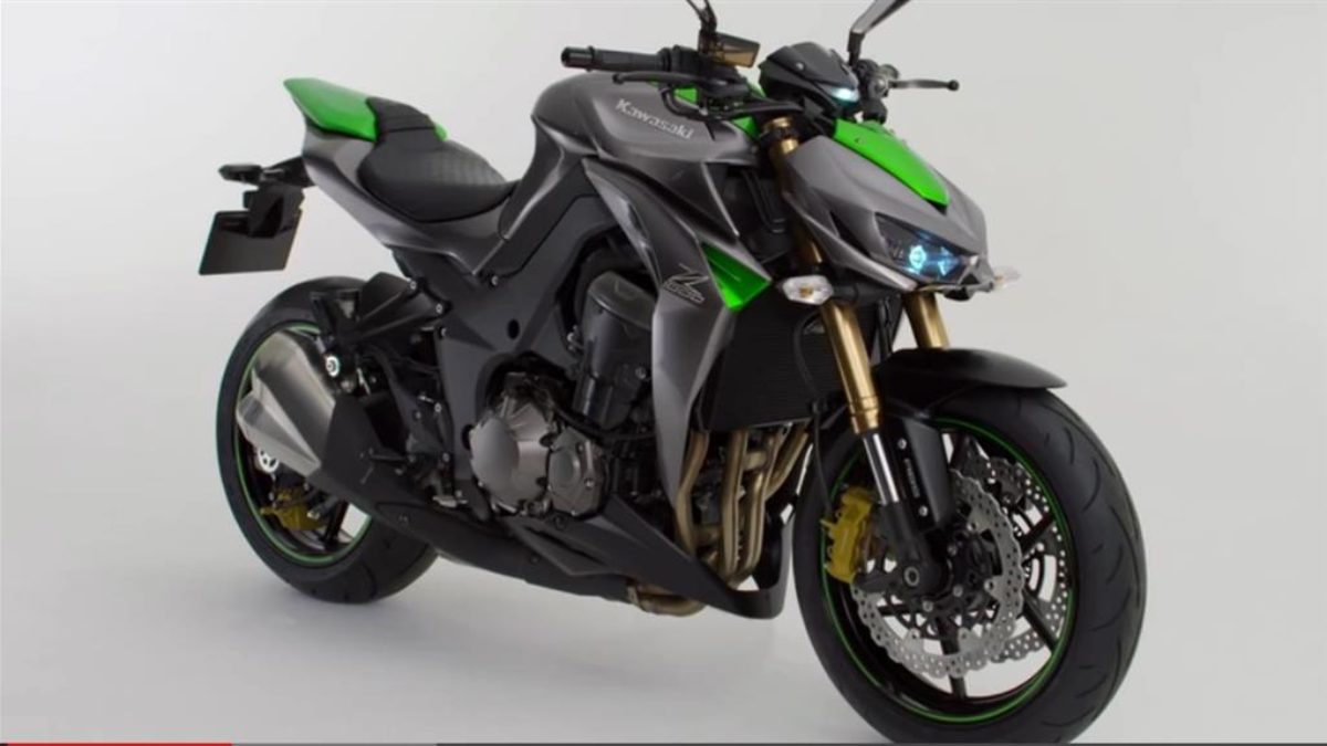 Kawasaki xz1000 deals