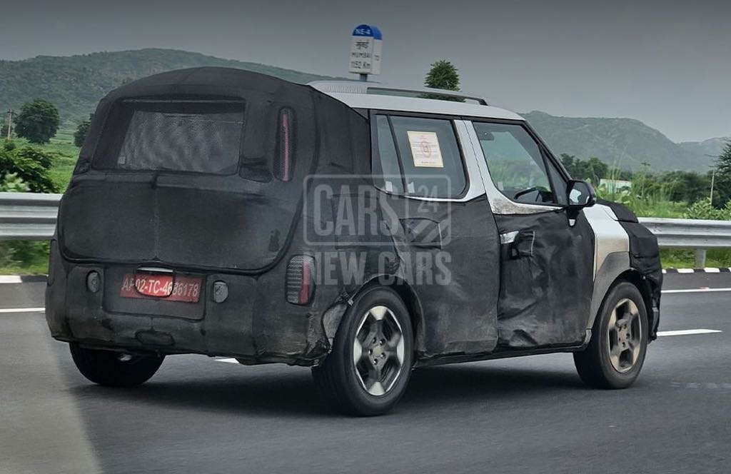 Kia Syros Rear Spied