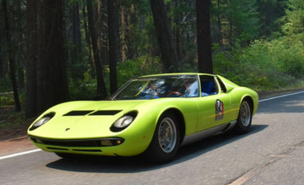 Lamborghini Miura P400