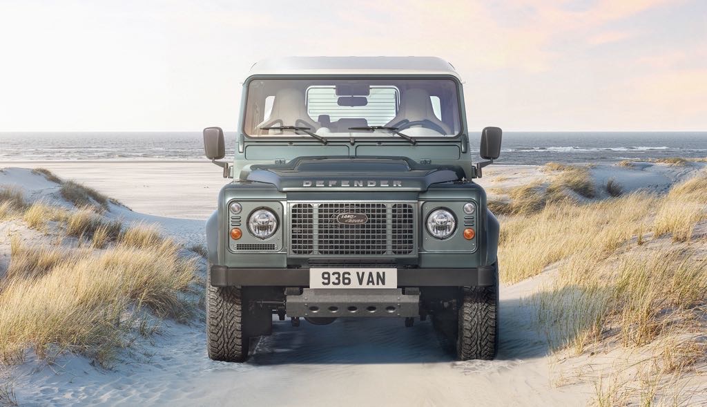 Land Rover Classic Defender V8 Front