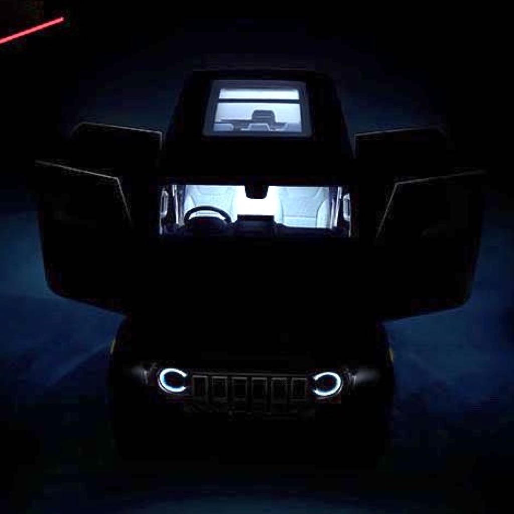 Mahindra Thar Roxx Panoramic Sunroof Teaser