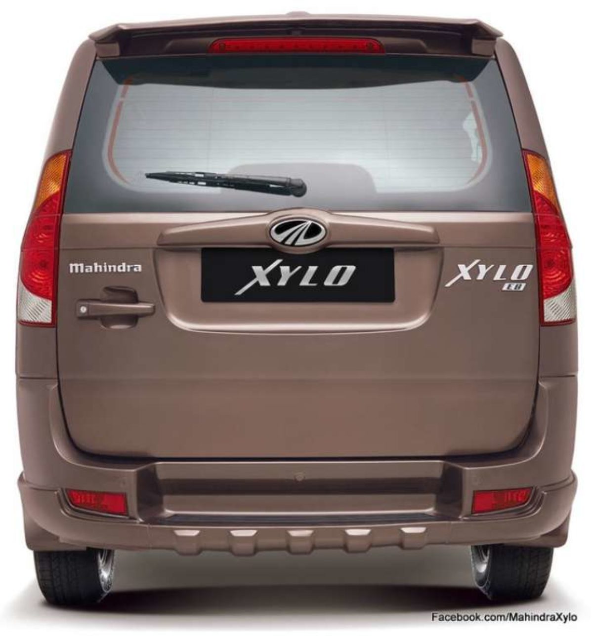 Mahindra xylo deals spoiler