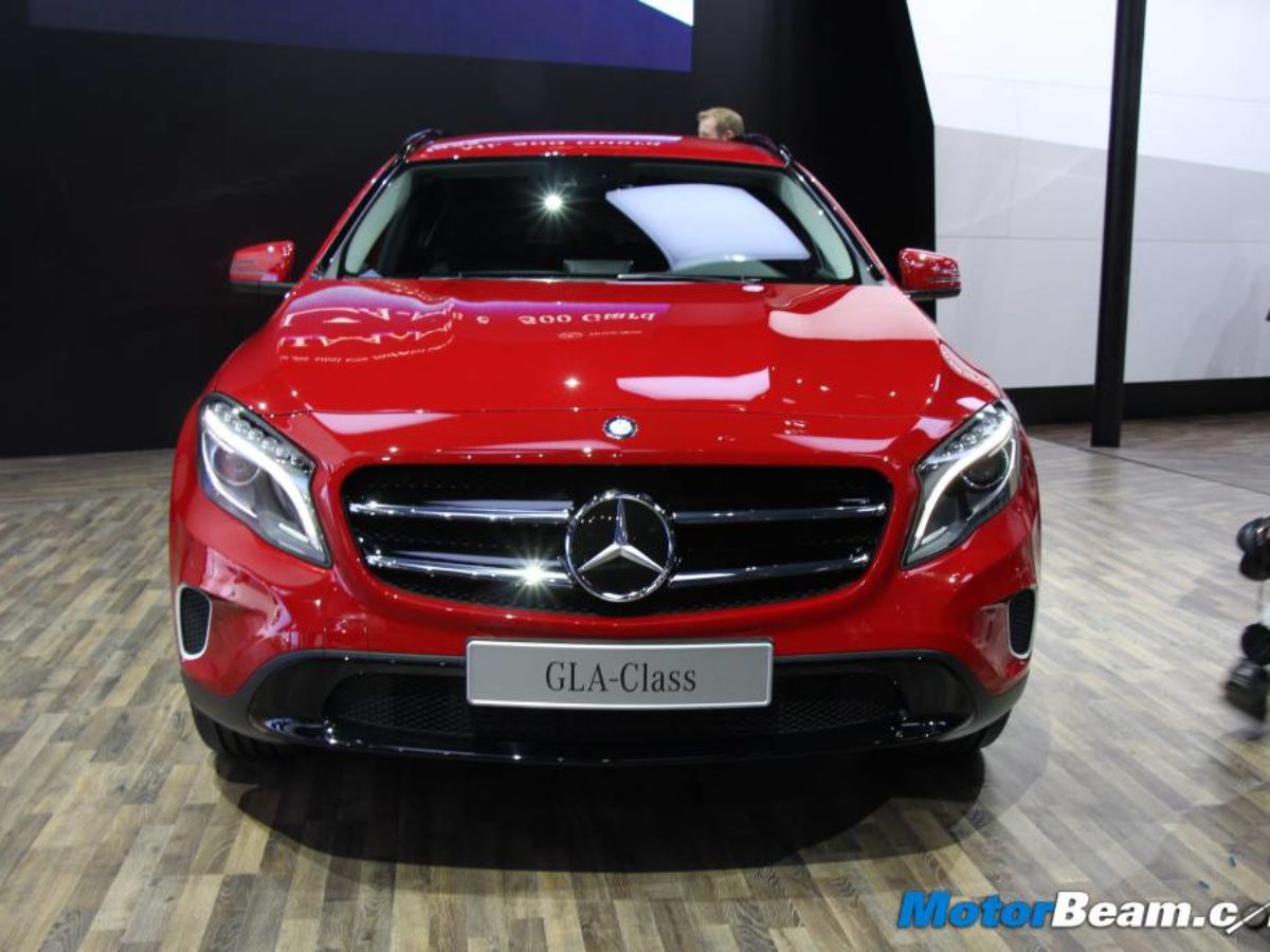 Mercedes Benz Gla Makes India Debut At 14 Auto Expo