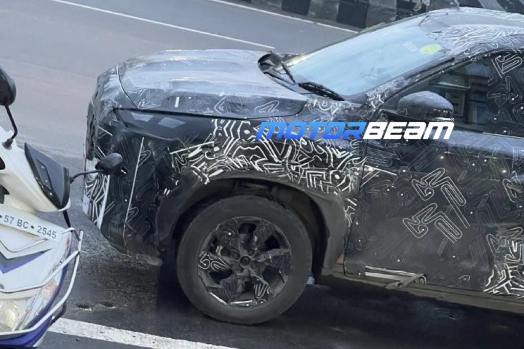 Nissan Magnite Facelift Spied Testing