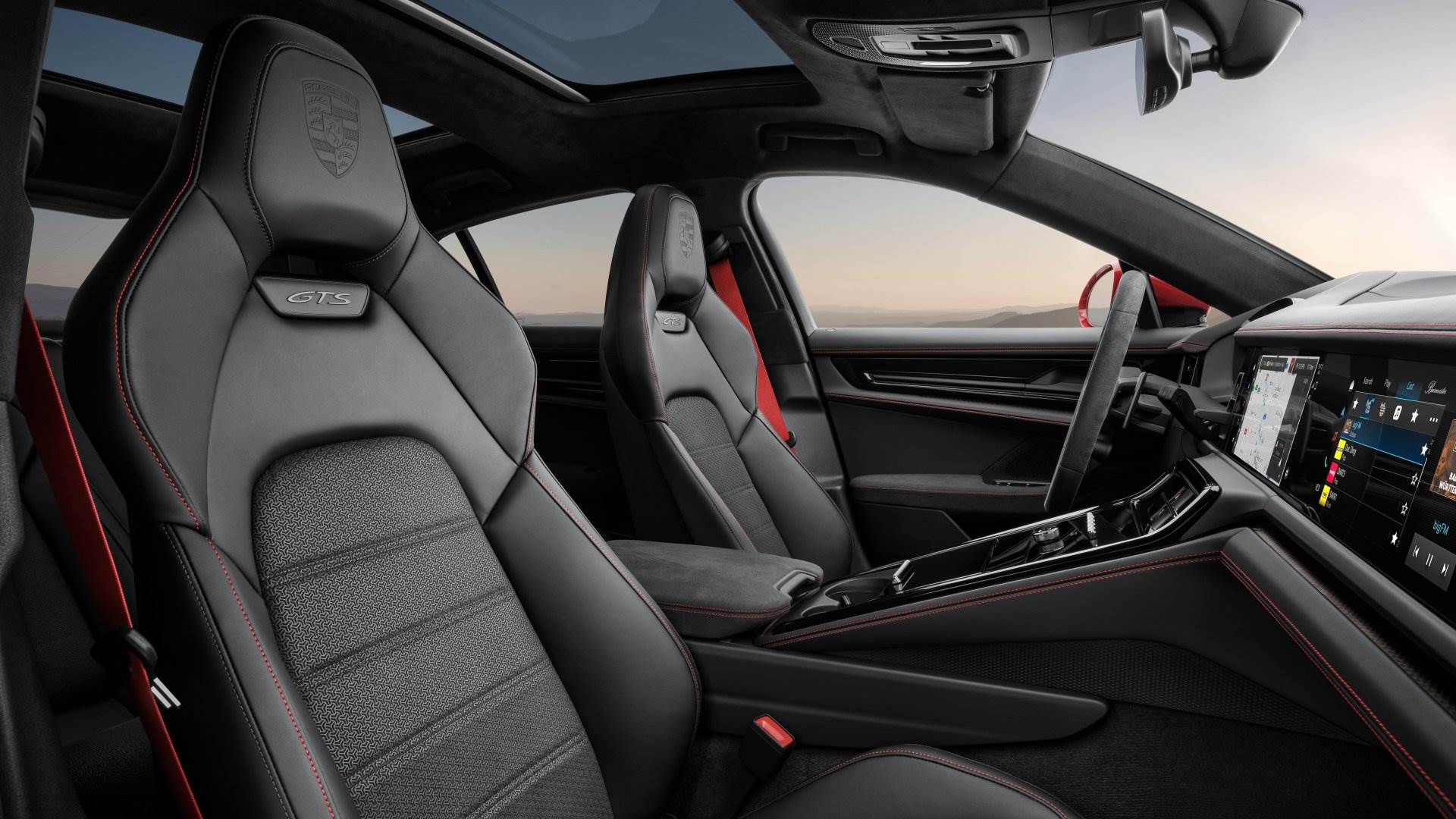 Porsche Panamera GTS Interior