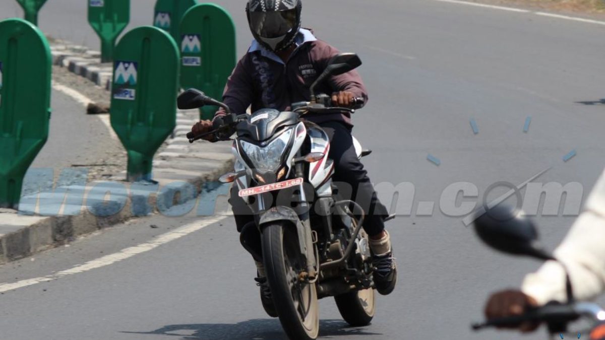 Bajaj pulsar 180 online ns on road price