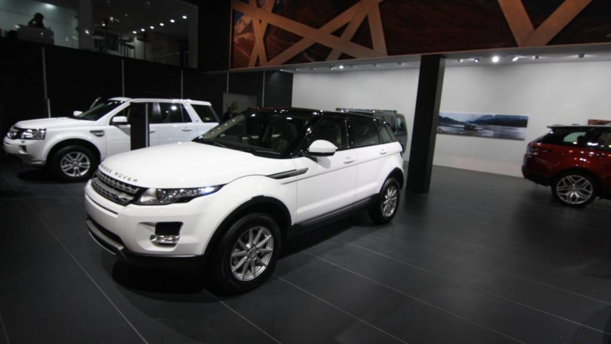 Land Rover Evoque 9 Speed Launched In India Priced From Rs. 55.28