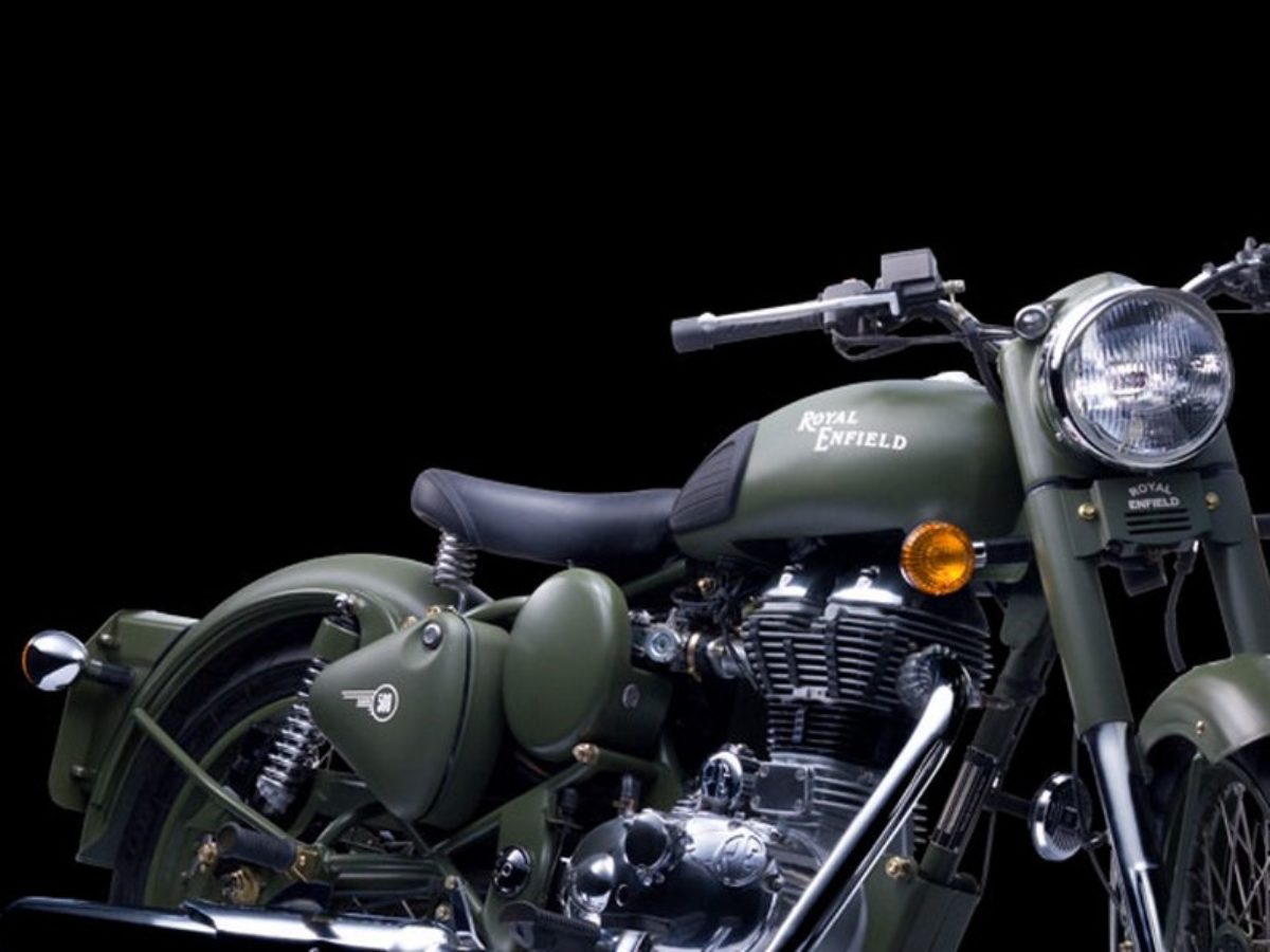 Royal Enfield Classic 500 Battle Green Spotted In Bangalore