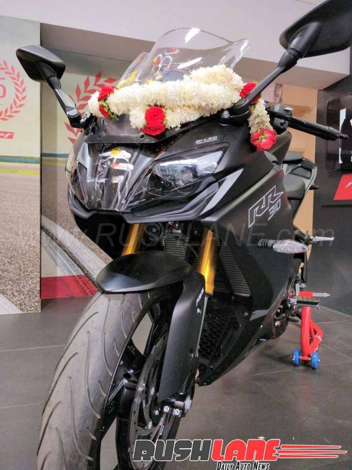 Tvs apache rr 2025 310 showroom near me