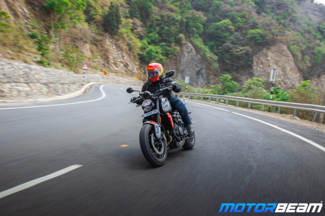 Triumph Trident 660 Review 27