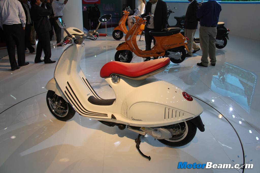 Auto Expo 2014 - Vespa 946 and Vespa Sport showcased